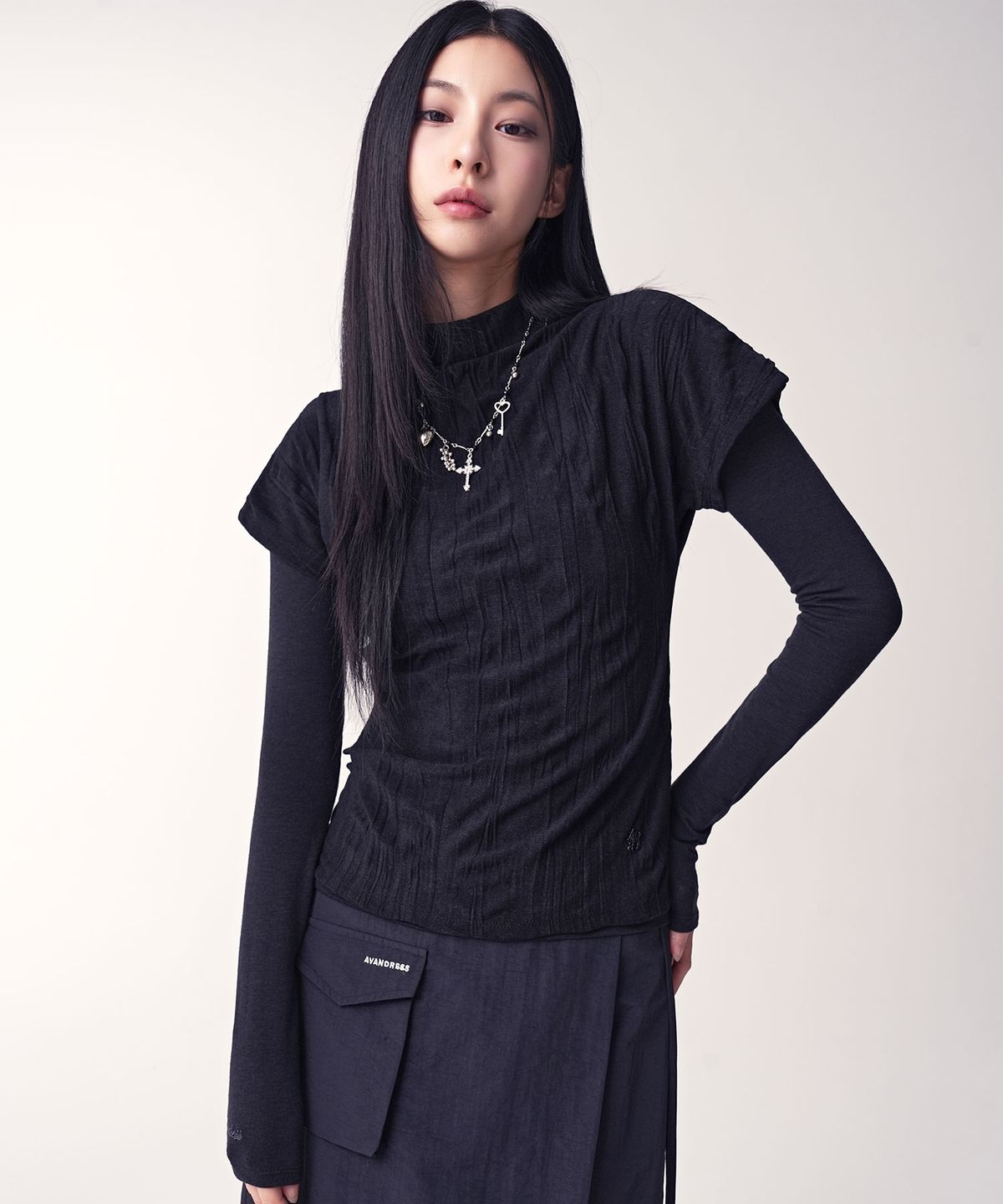 어반드레스(AVANDRESS) Line & Drop Twin Set_2Colors