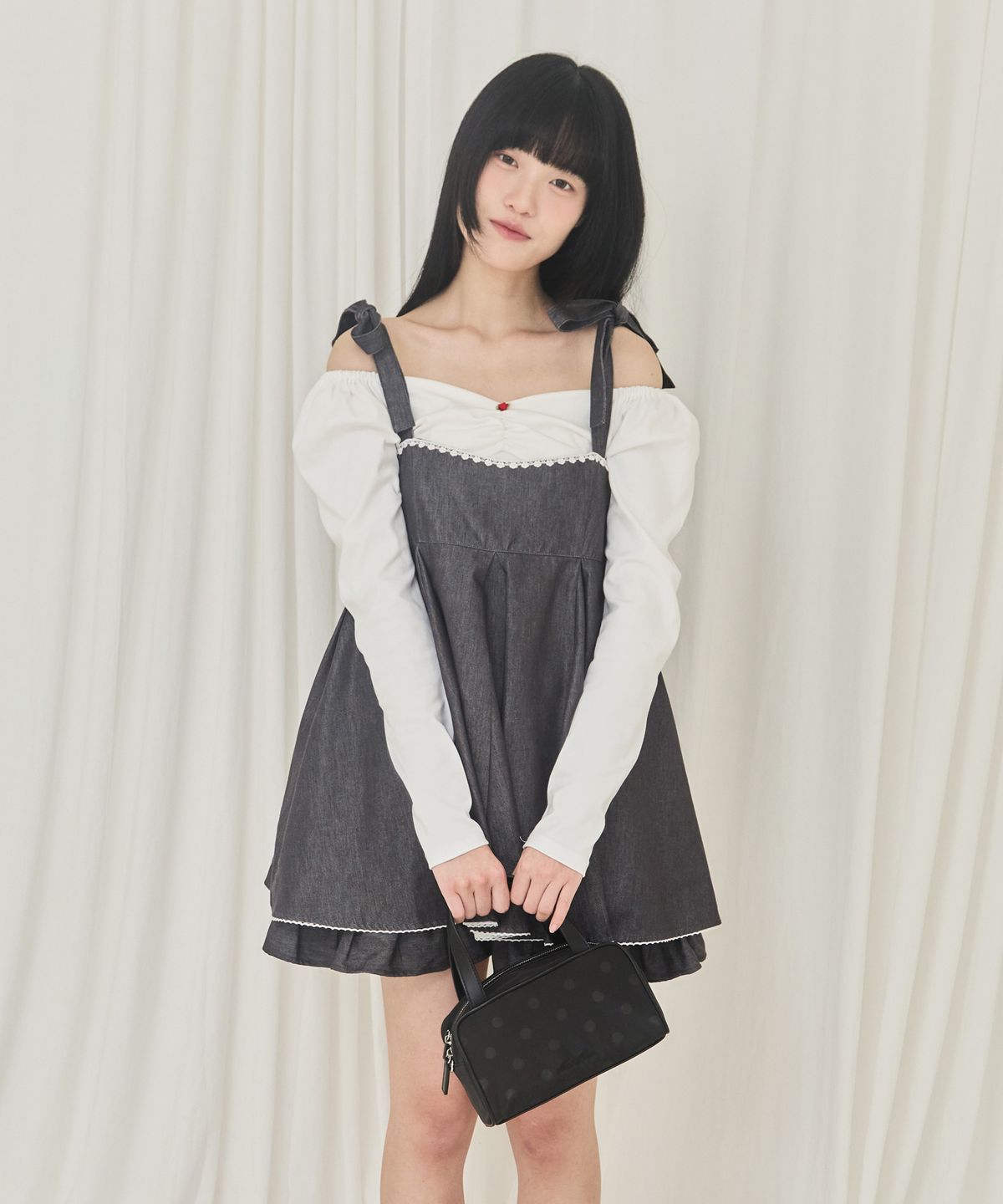 알키알카(ALKI ALKA) Balloon Mini Dress (Black)