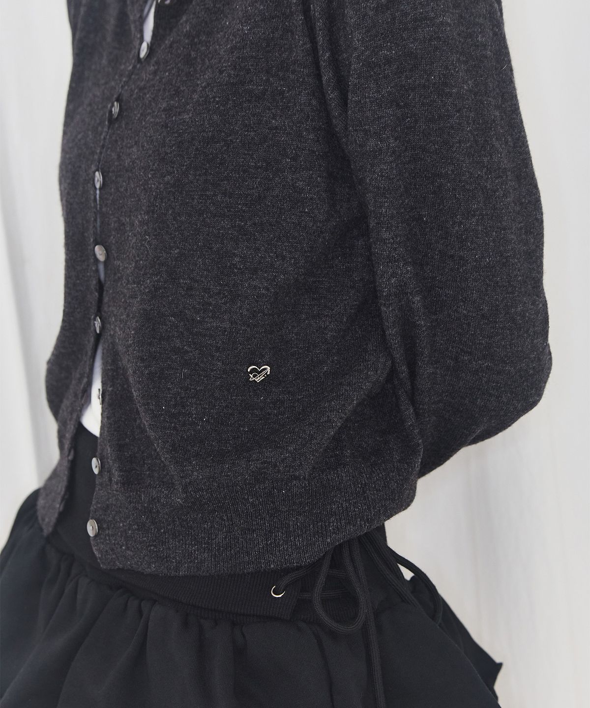 알키알카(ALKI ALKA) Basic Round Cardigan (Charcoal)