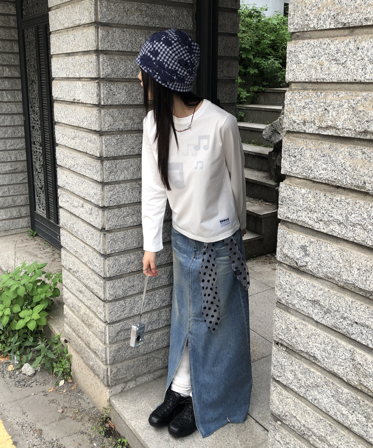 쏘비(SEW-B) 세미크롭 four music 긴팔티