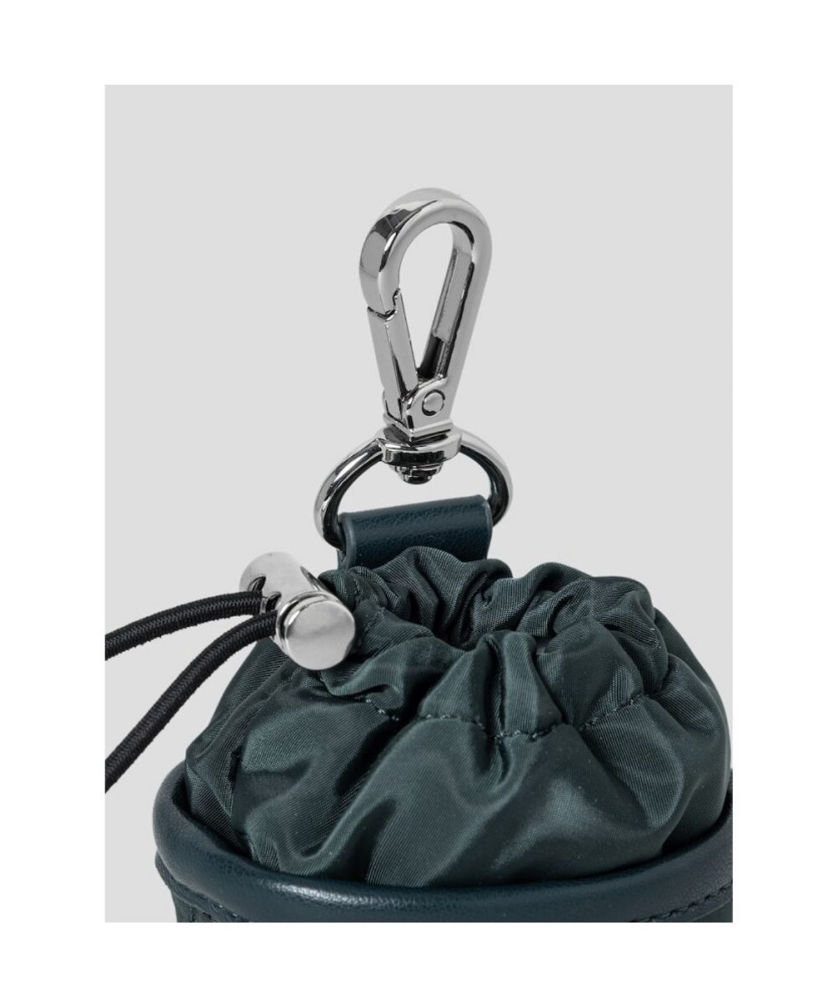 빈폴 액세서리(BEANPOLE ACCESSORY) 미니버킷 볼파우치  그린