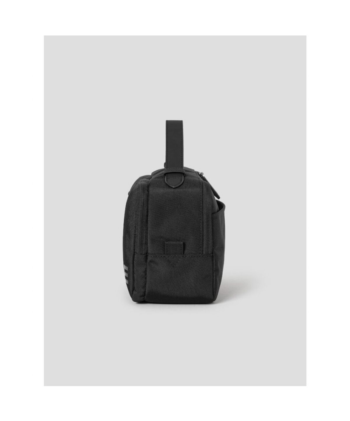 빈폴 액세서리(BEANPOLE ACCESSORY) 멀티포켓 파우치  - 블랙