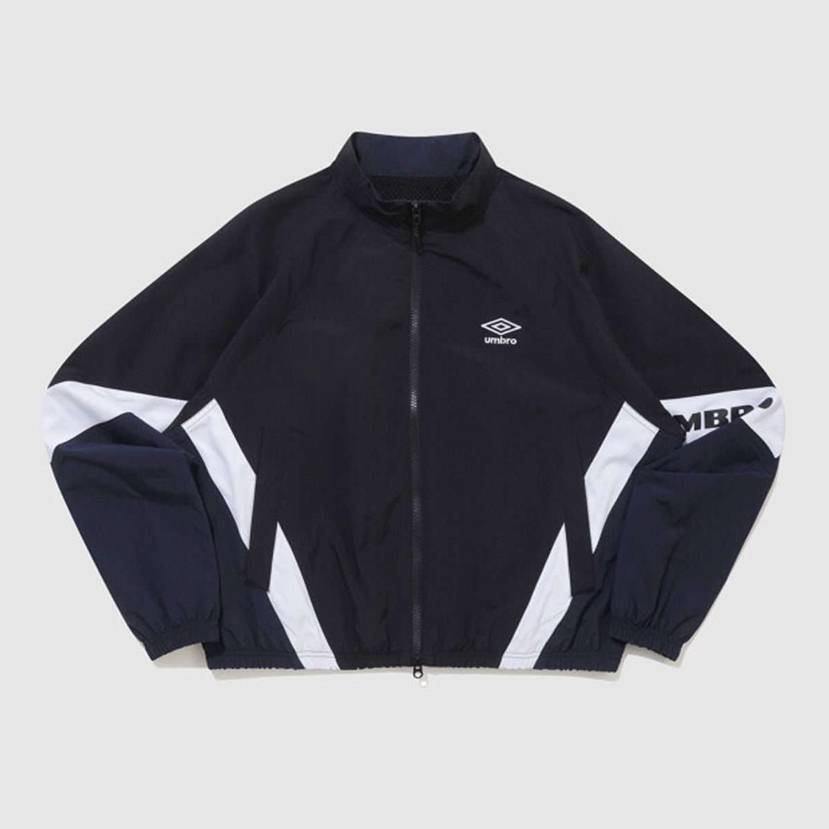 엄브로(UMBRO) 팝러쉬 기모 바람막이 자켓 블랙(UQ323CJK95)