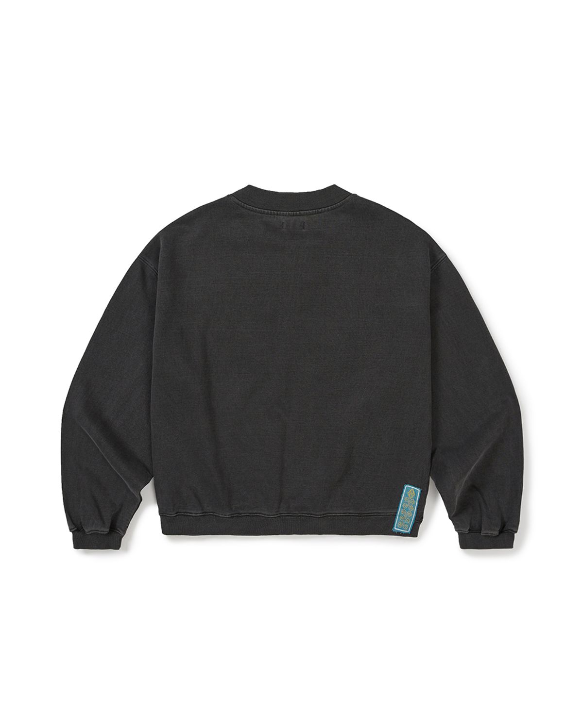 카락터(KARACTOR) Symbolic button sweatshirt / Dusty charcoal