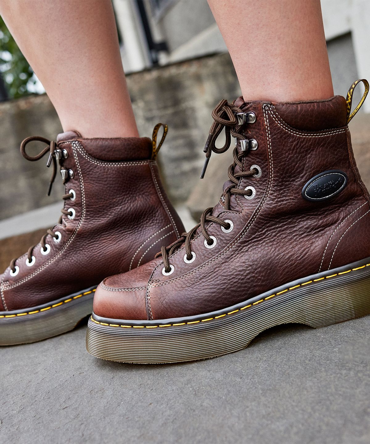 닥터마틴(DR.MARTENS) 버즈 8아이 - 다크 브라운 / 42033200