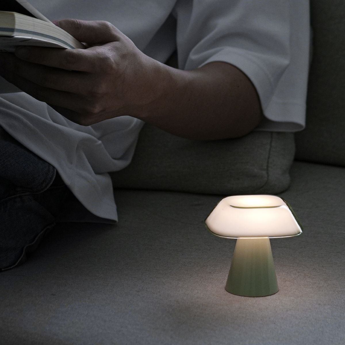 루메나 조명(LUMENALIGHT) SPACE S MUTE EDITION 무드등 [파스텔그린]