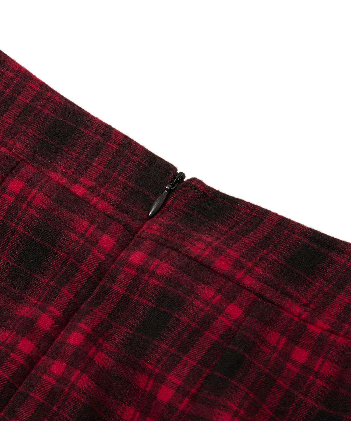 펜필드(PENFIELD) 센티넬 플리츠 랩 스커트 레드_FR3WS27F