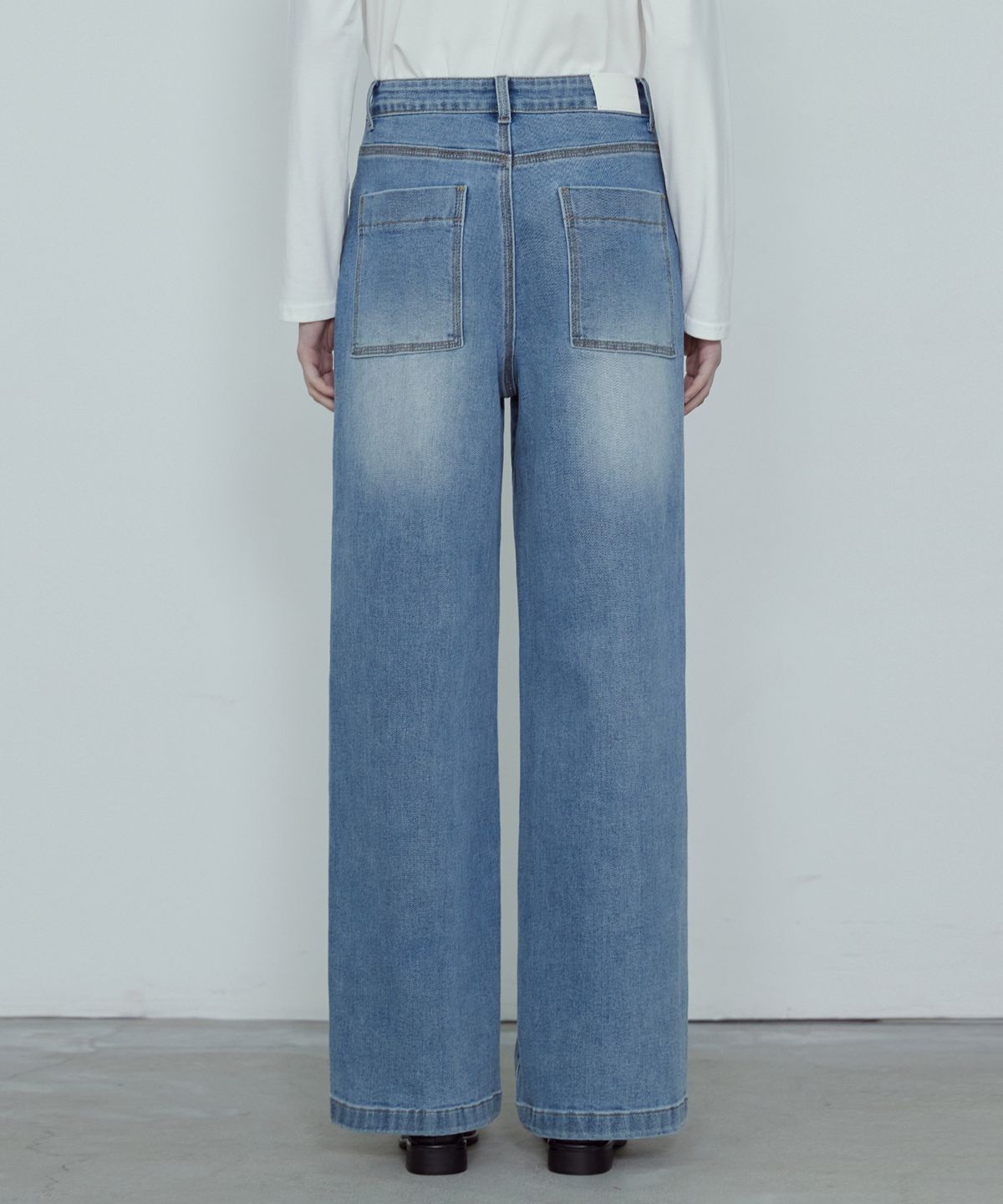 논앤논(NON AND NON) WHISKER BRUSH WIDE DENIM PANTS_NFDP5300