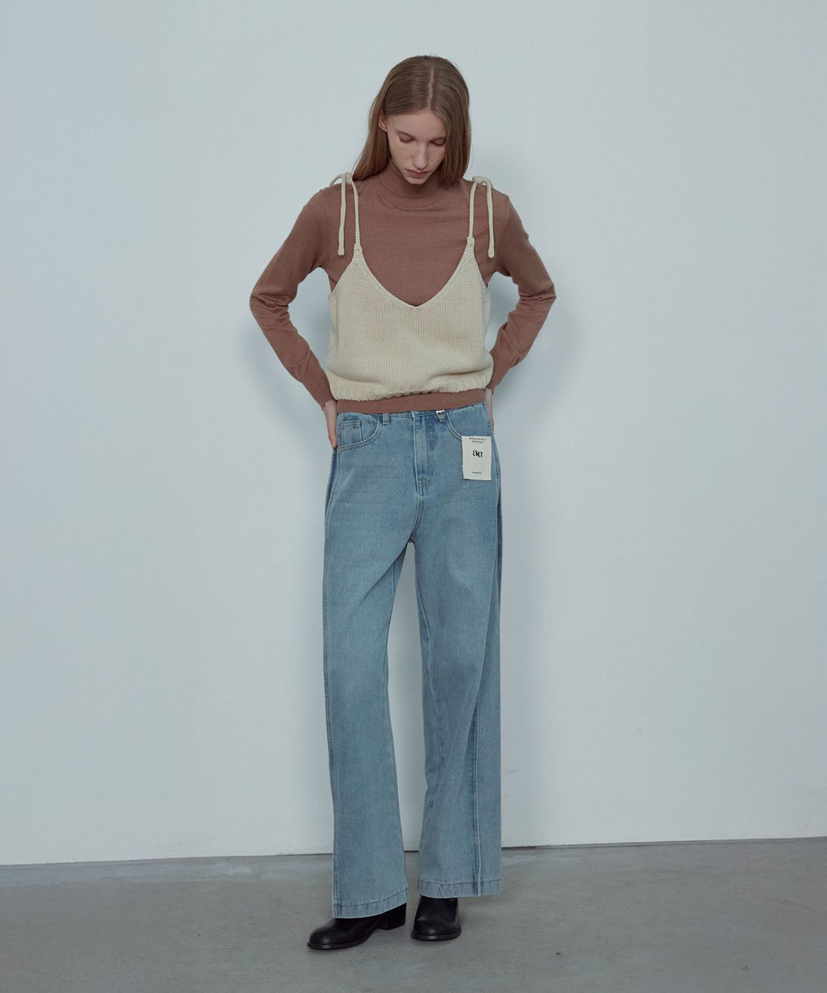 논앤논(NON AND NON) MI-HEY CROP KNIT BUSTIER_NFKN5278