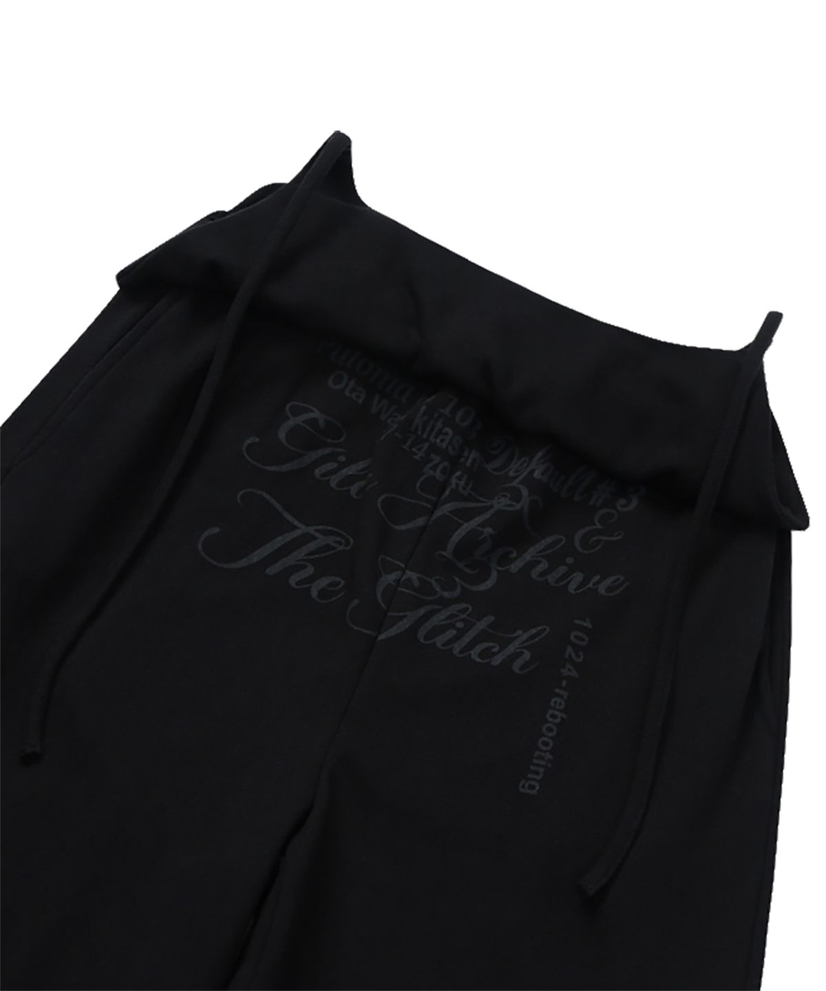 길라아카이브(GILAARCHIVE) OVERLAP SCRIPT SWEATPANTS_BLACK