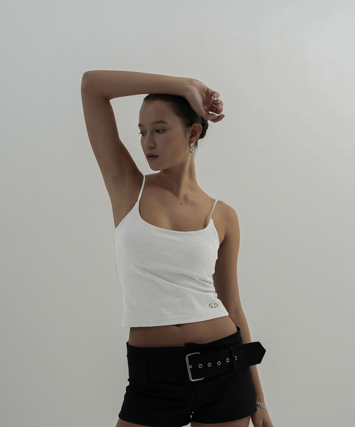 분트(VOONT) Skin Sleeveless (WHITE)