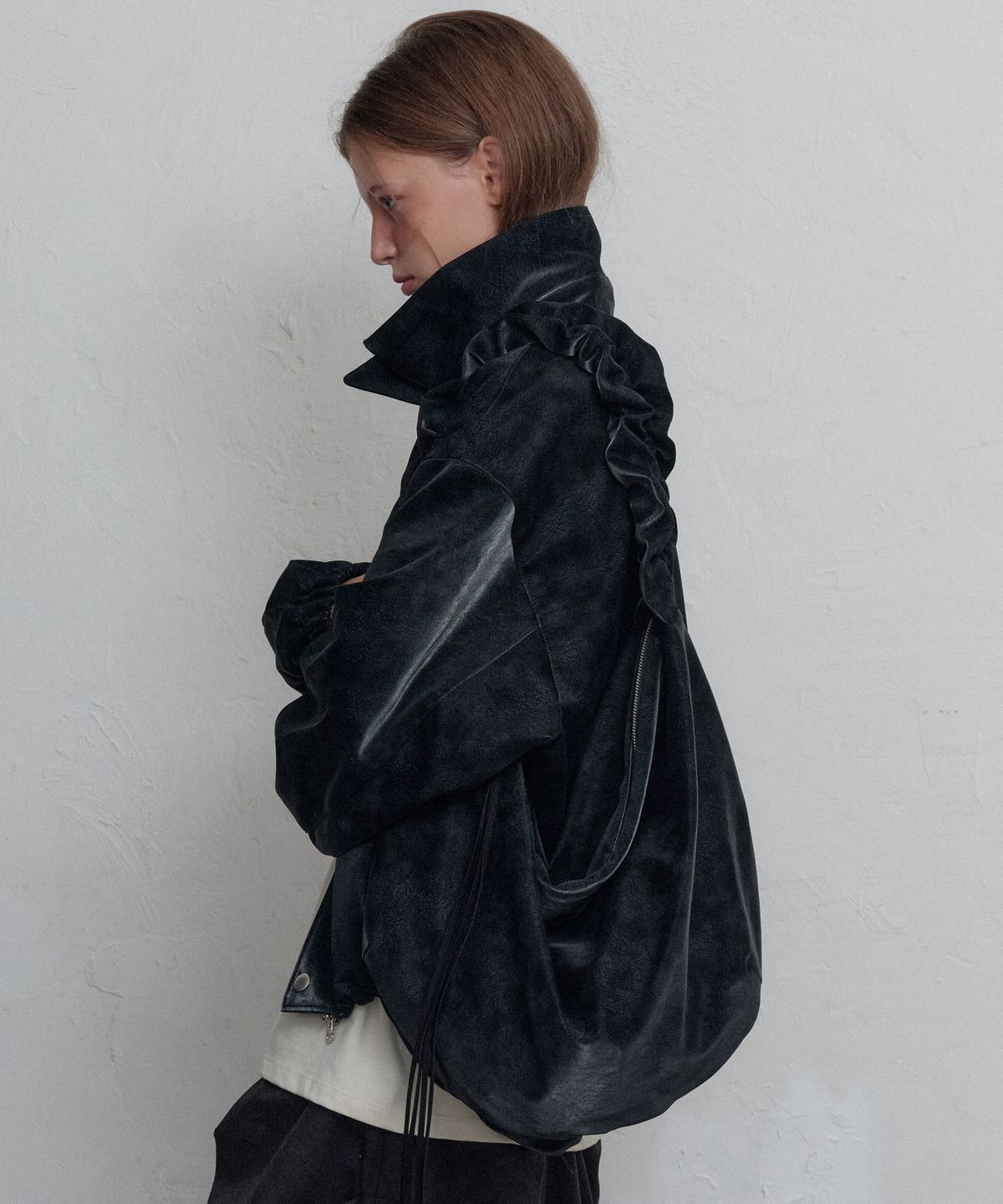 무니쉬(MOONISH) Shirring gather bag (Midnight black)