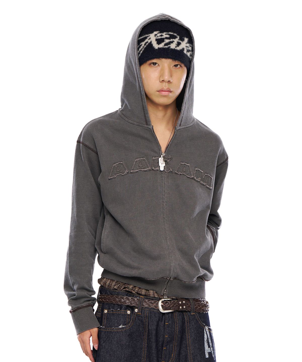 아캄(AAKAM) Logo Patch Zip-Up Hoodie (Black)