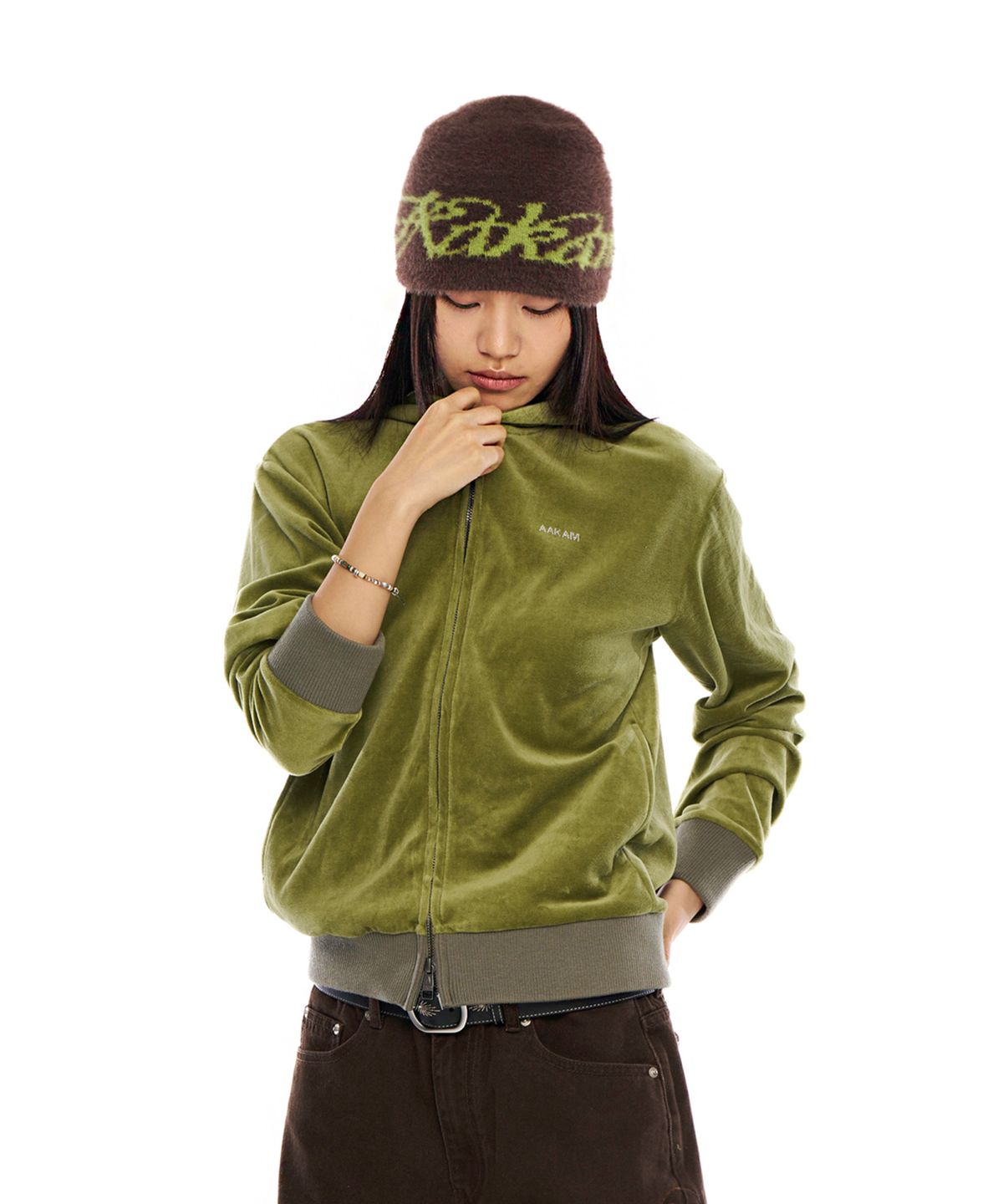 아캄(AAKAM) Rhinestone Velour Zip-Up Hoodie (Green)