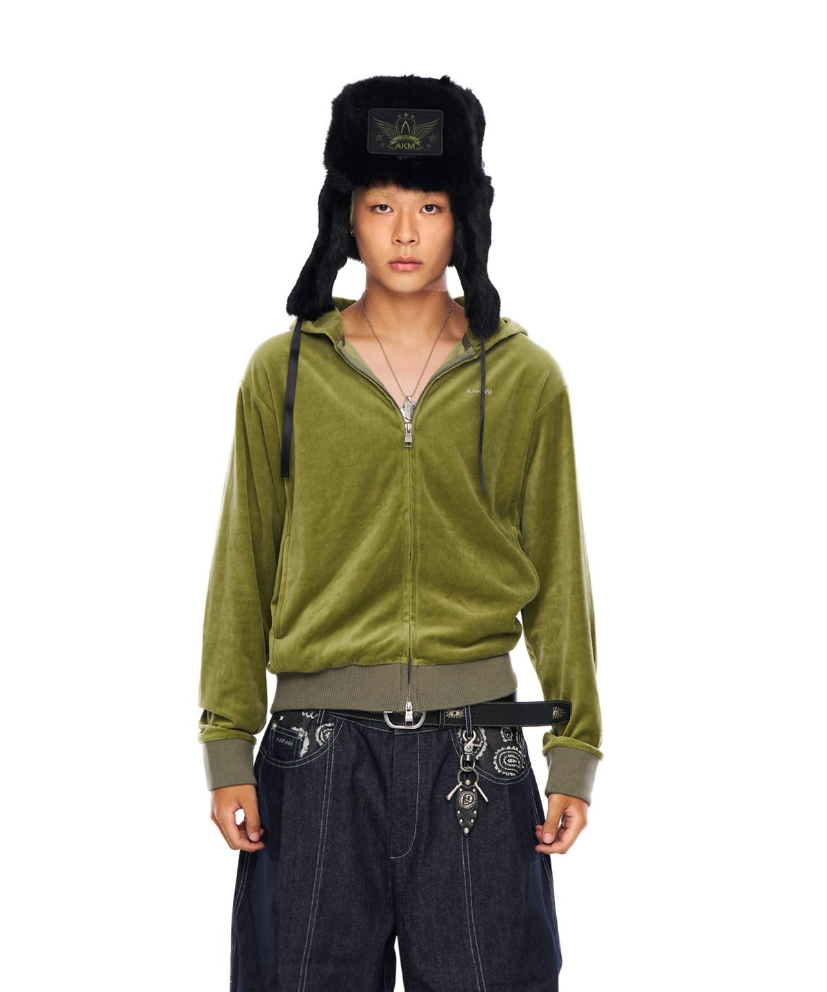 아캄(AAKAM) Rhinestone Velour Zip-Up Hoodie (Green)