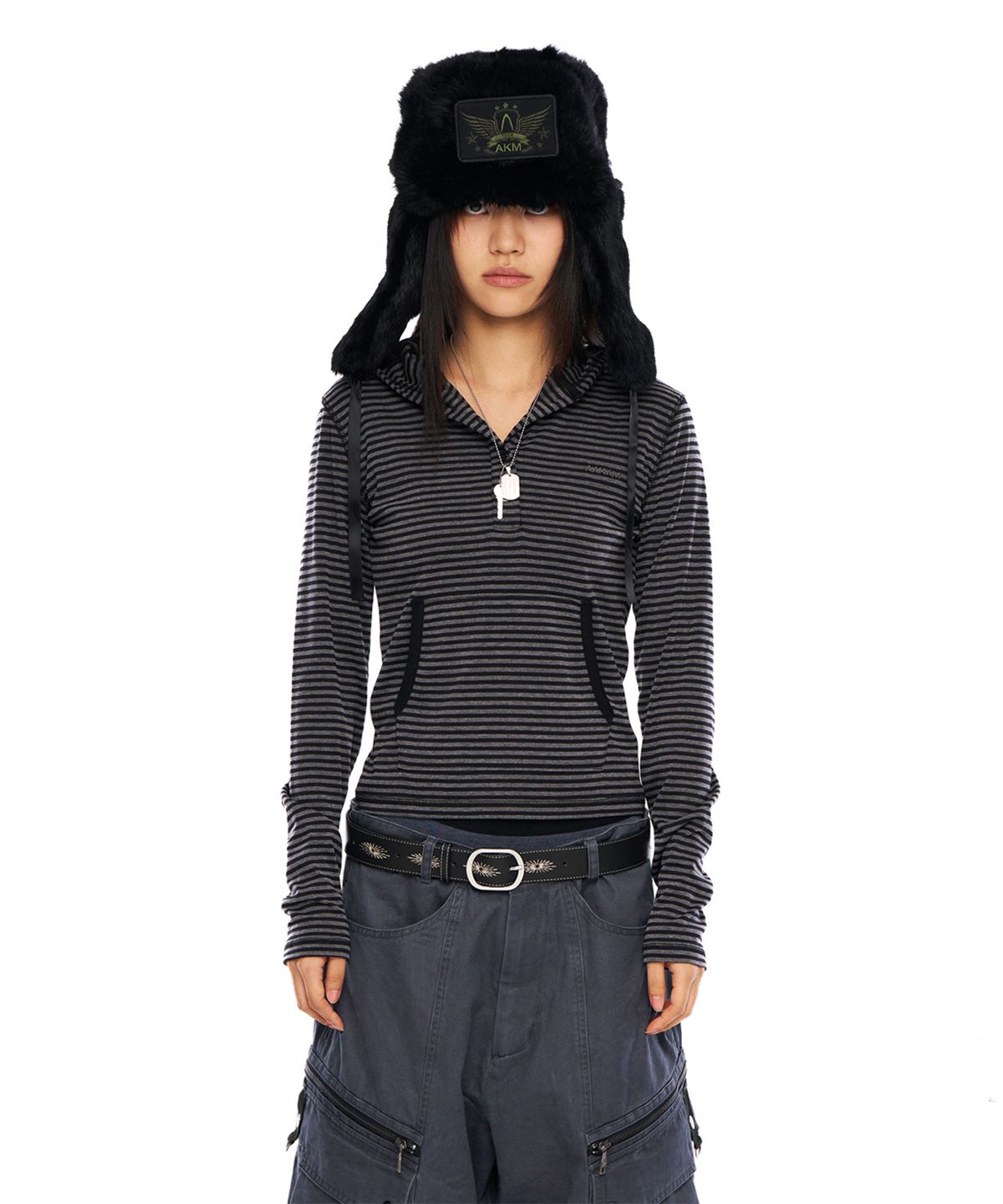 아캄(AAKAM) Striped Button Hoodie (Black)