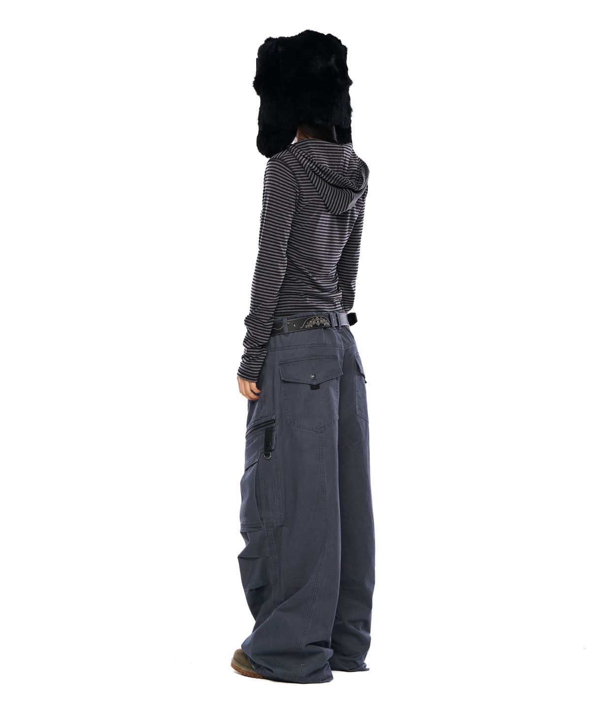 아캄(AAKAM) Striped Button Hoodie (Black)