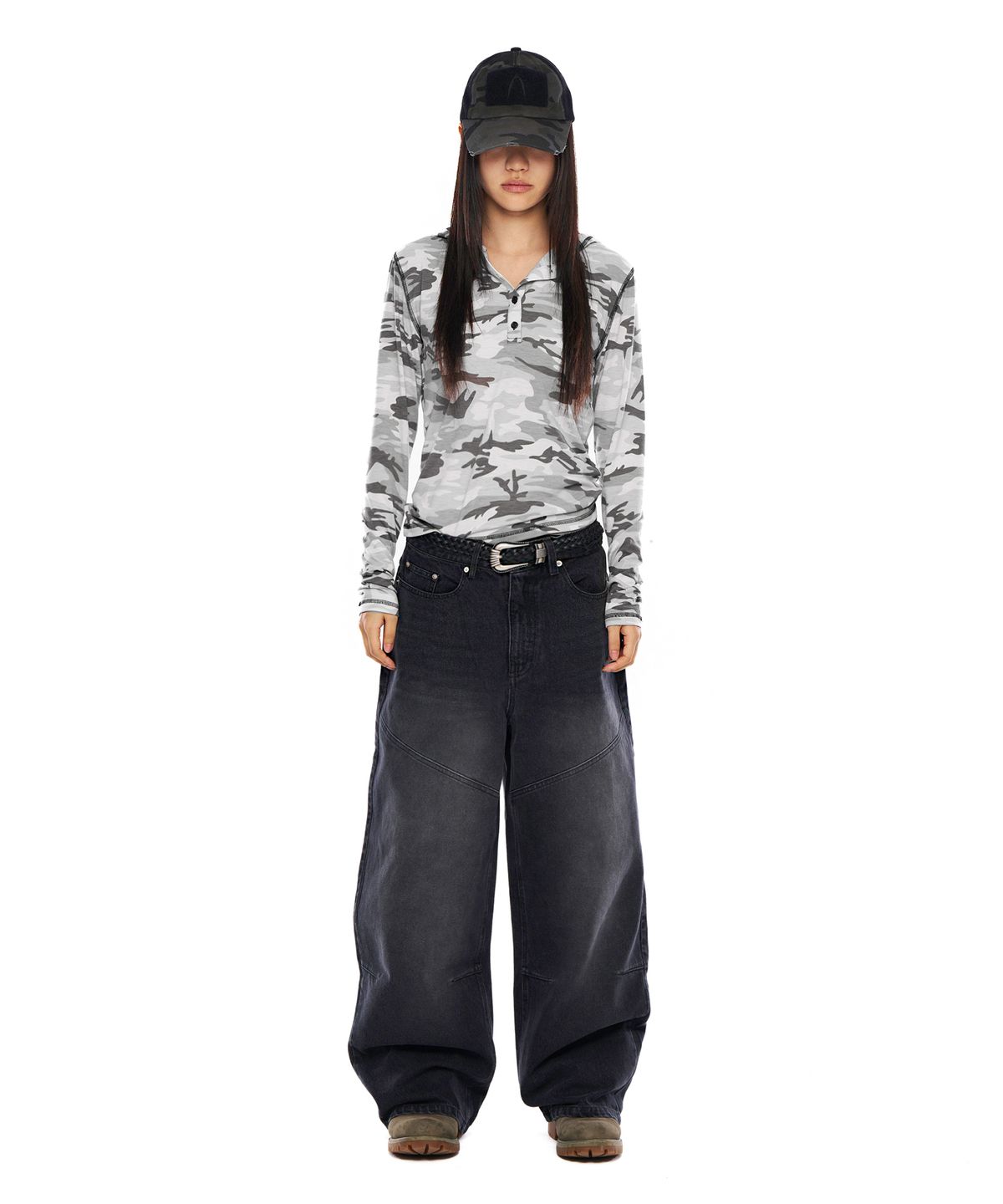아캄(AAKAM) Military Button Hoodie (Gray)