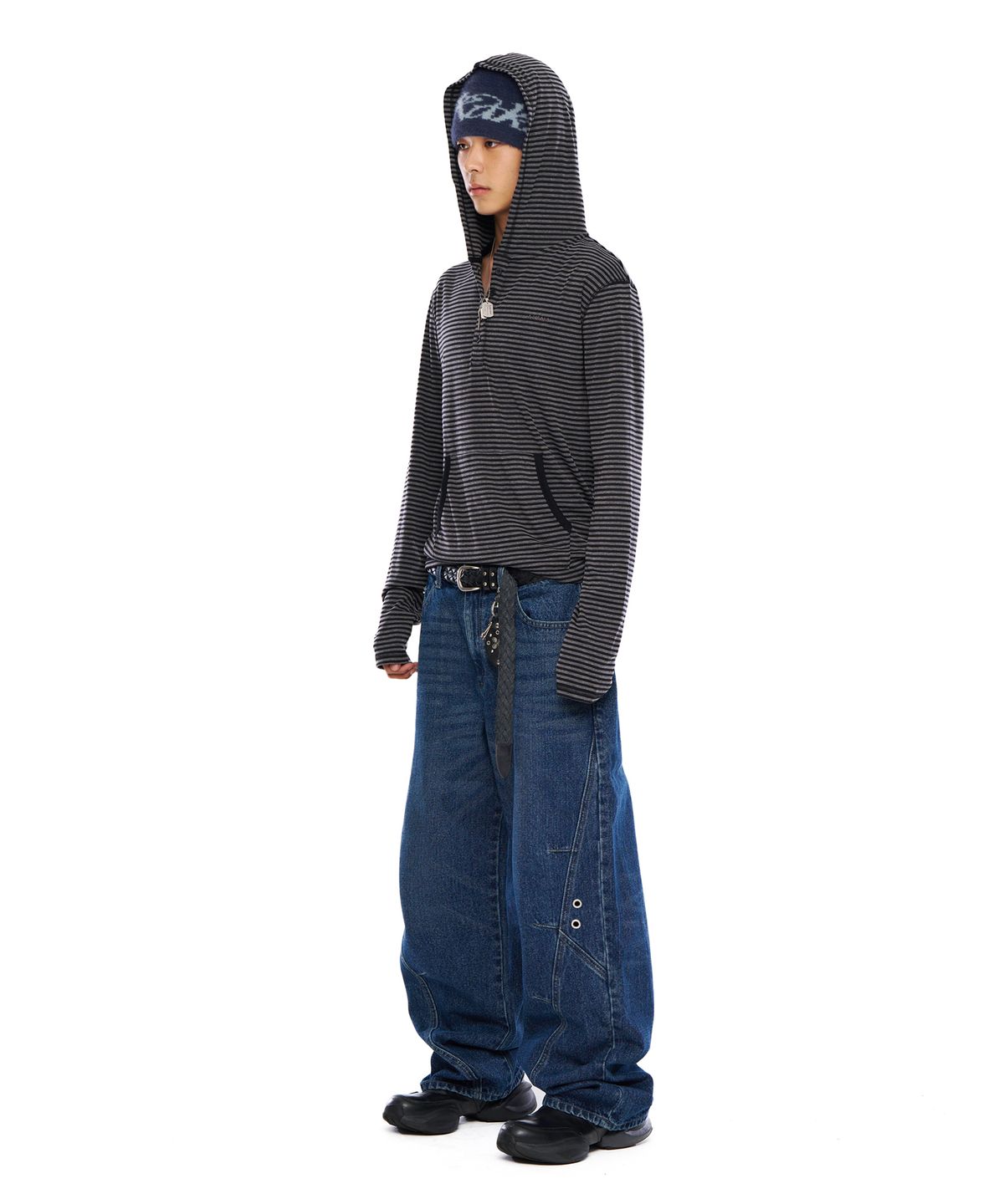 아캄(AAKAM) Fuzzy Beanie (Blue)