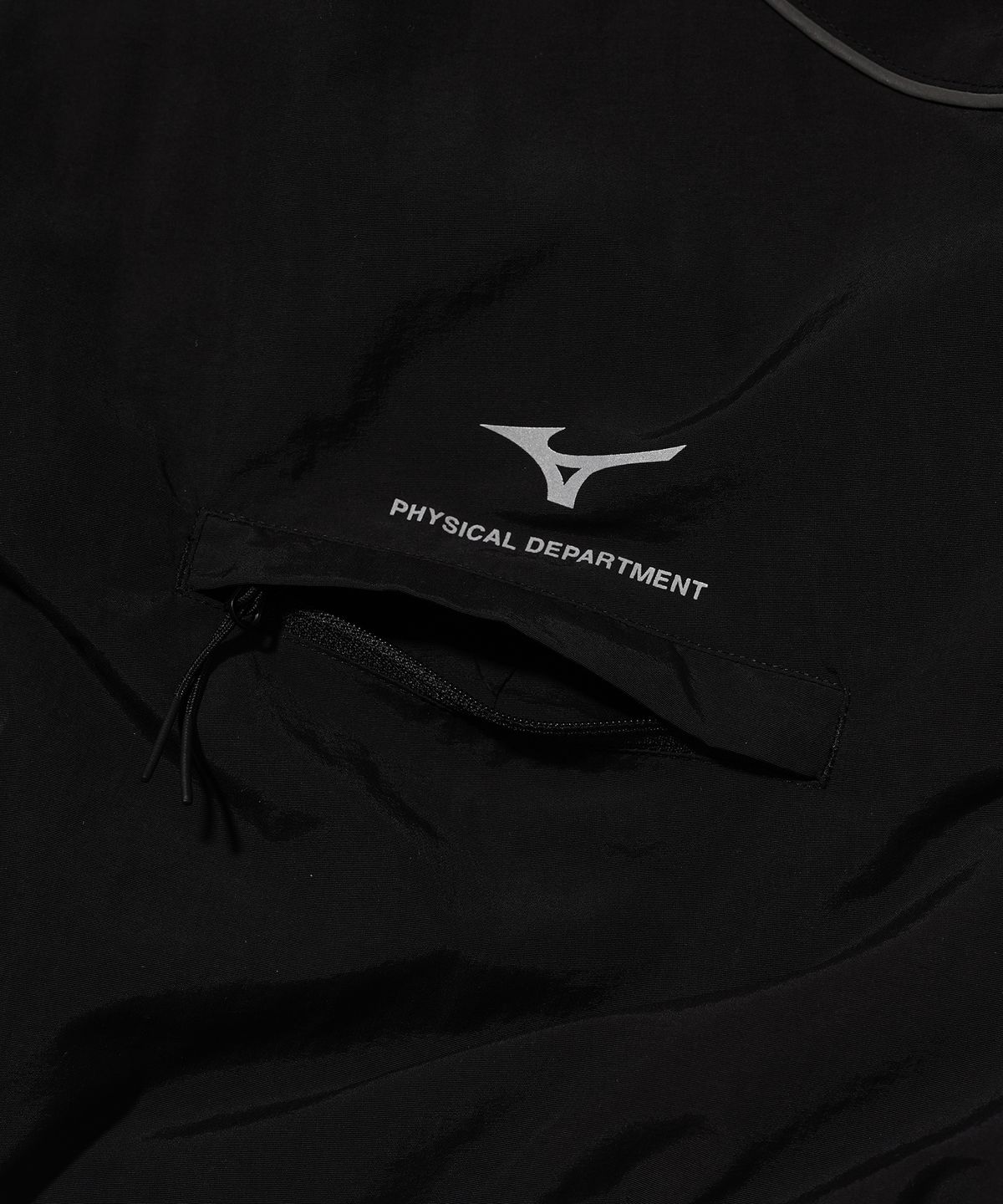 피지컬 디파트먼트(PHYSICAL DEPARTMENT) 피뎁트 X 미즈노 2WAY 파이핑 트랙자켓 블랙