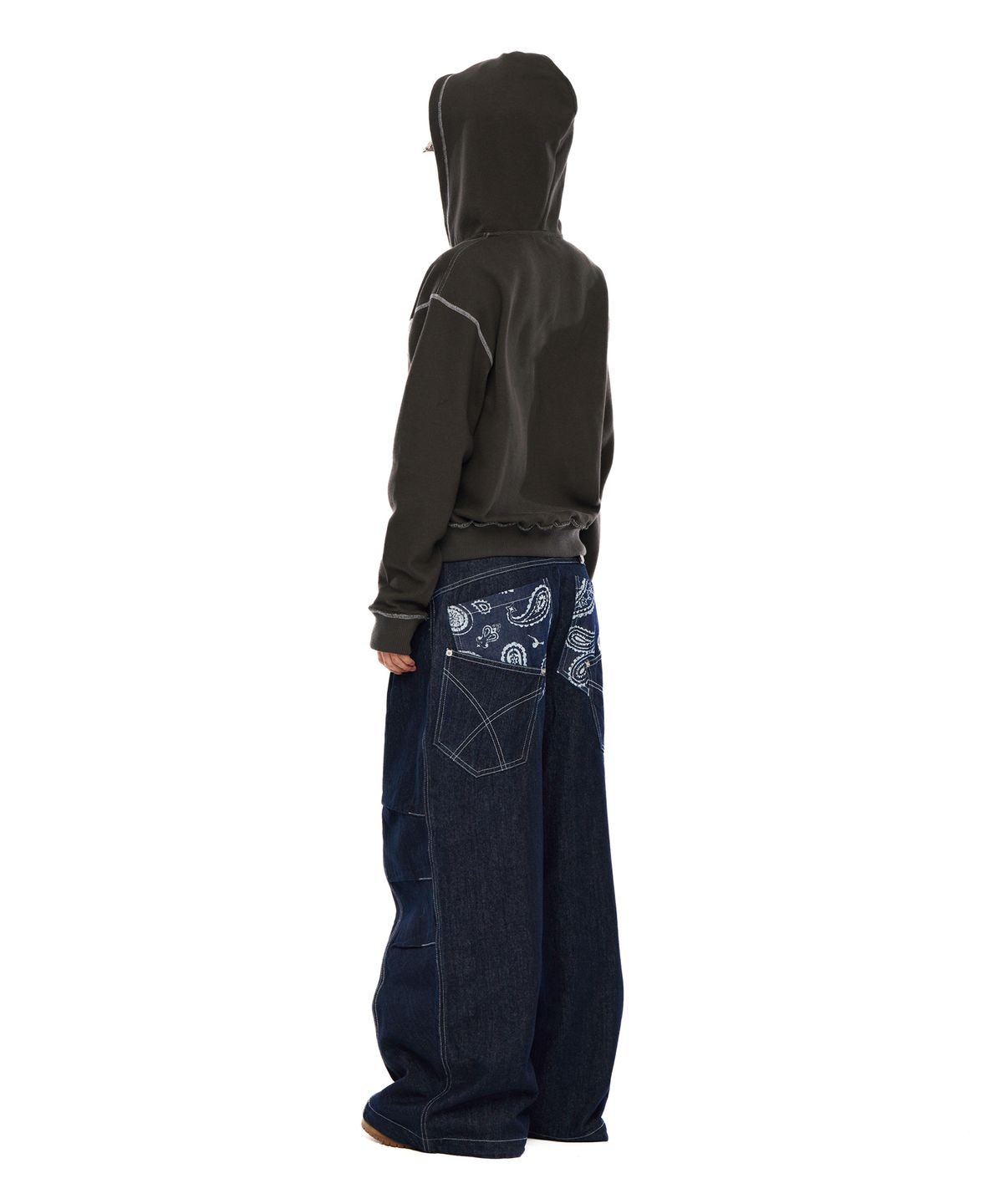 아캄(AAKAM) Knee Pin-Tuck Paisley Denim Pants (Blue)