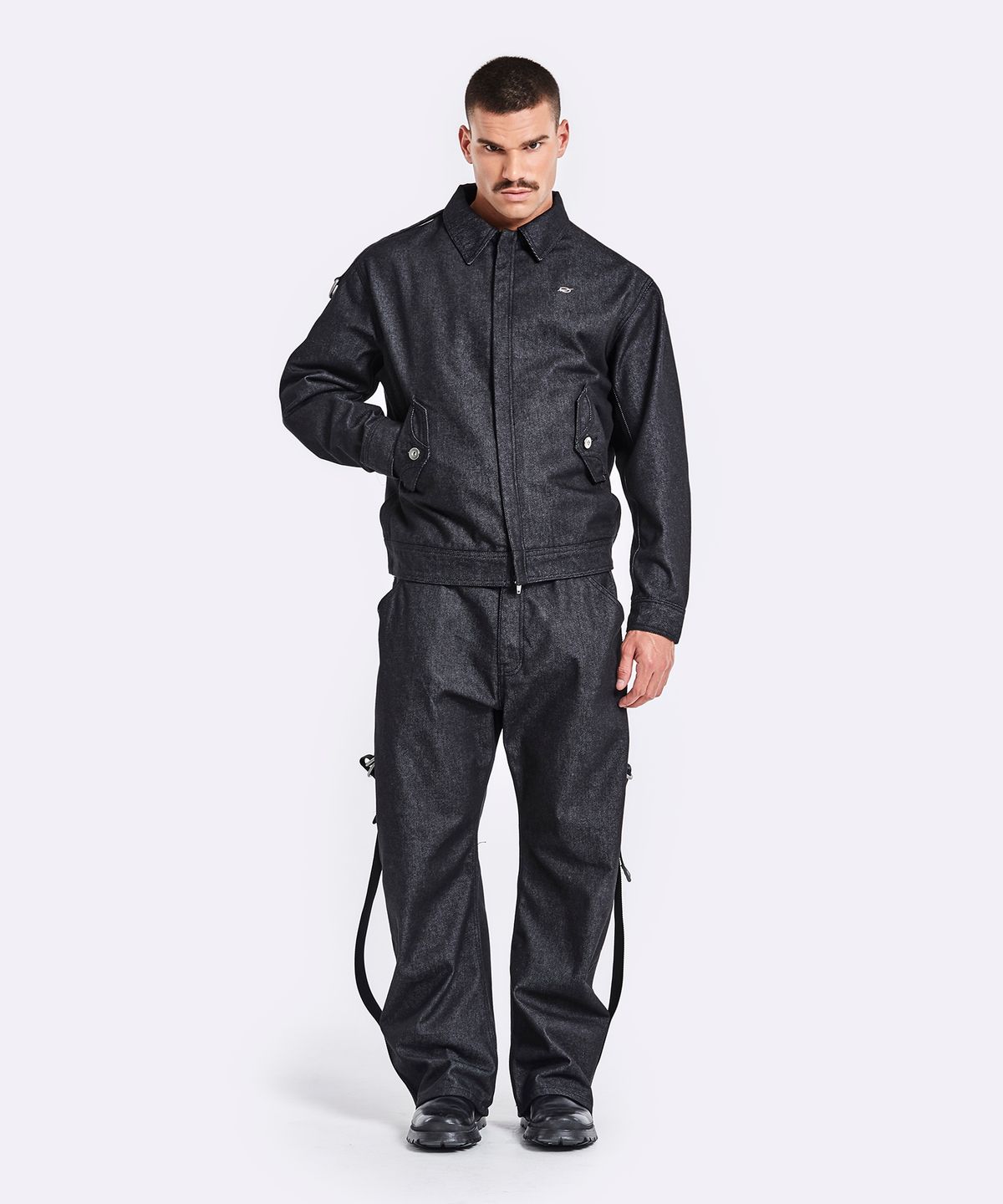 51퍼센트(51PERCENT) Cargo denim jacket - Black