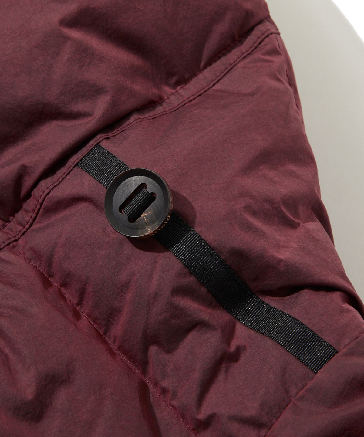 펜필드(PENFIELD) 마운틴 헤비 다운 파카 레드_FR4WD37U