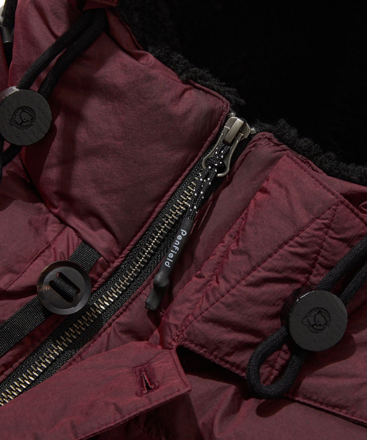 펜필드(PENFIELD) 마운틴 헤비 다운 파카 레드_FR4WD37U