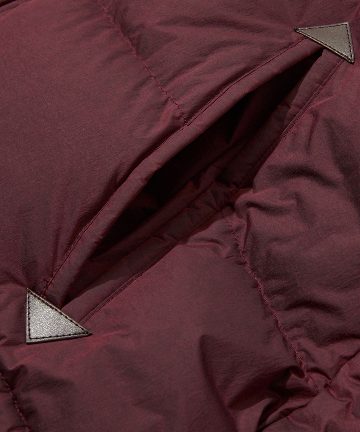 펜필드(PENFIELD) 마운틴 헤비 다운 파카 레드_FR4WD37U
