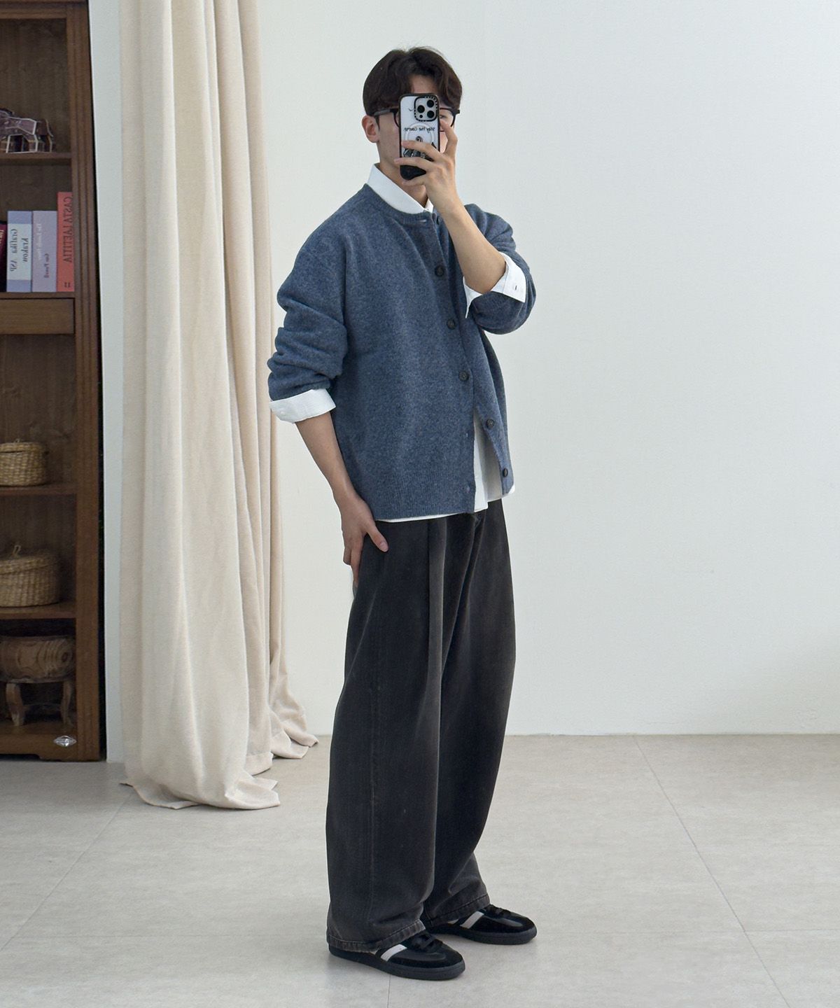 율러(EULER) 라인 크롭 스트라이프 셔츠 - 화이트