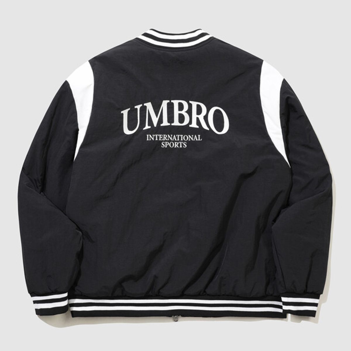 엄브로(UMBRO) 리버시블 봄버 패딩 자켓 블랙(UQ323CPJ93)