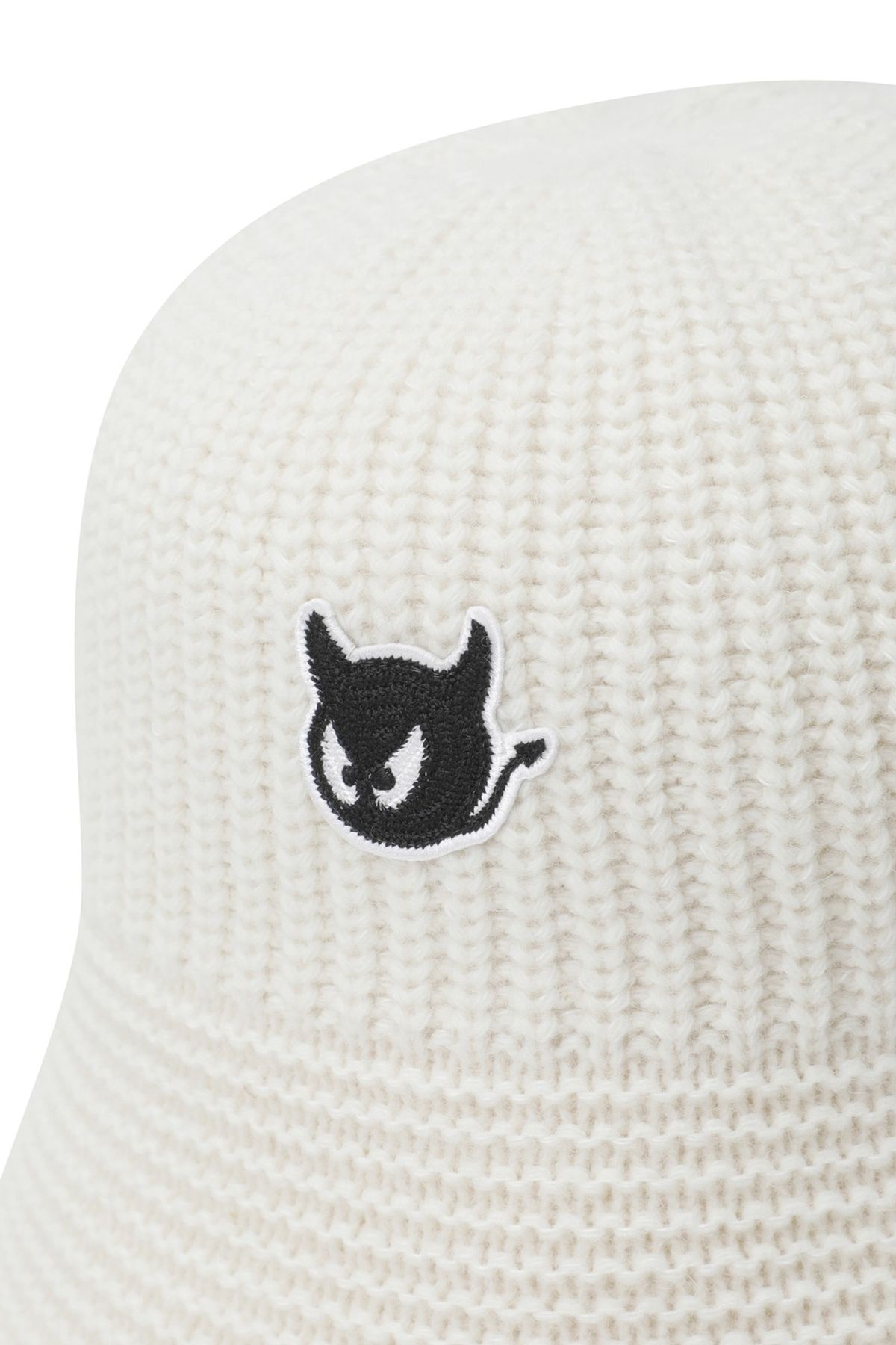 왁(WAAC) Women Essential Knit Hat WGRCX25713IVX