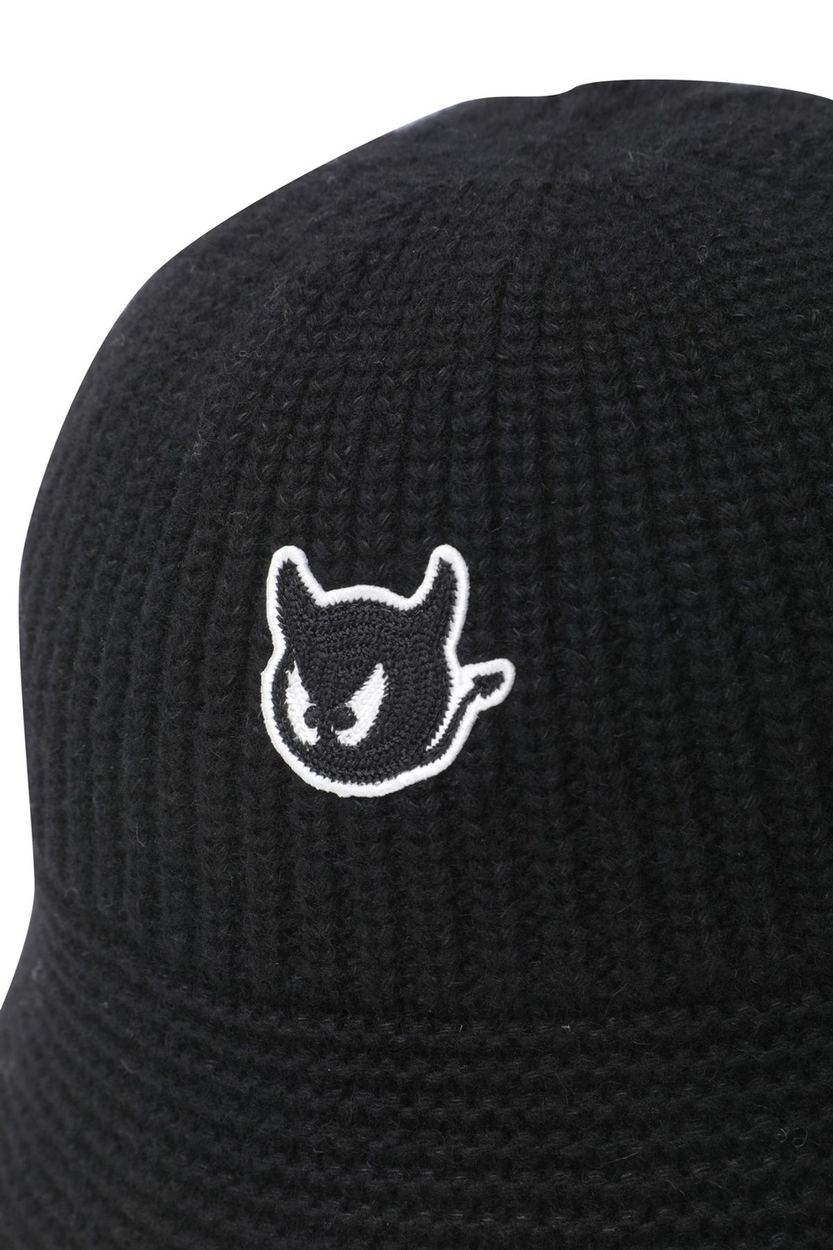 왁(WAAC) Women Essential Knit Hat WGRCX25713BKX