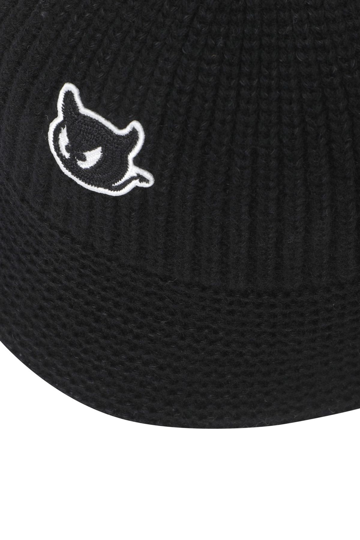 왁(WAAC) Women Essential Knit Hat WGRCX25713BKX
