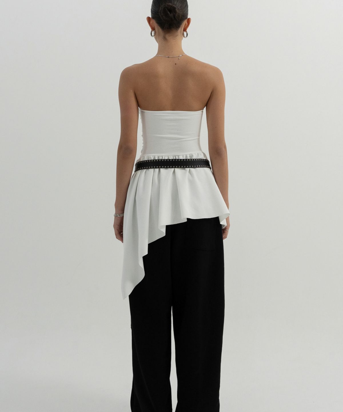 분트(VOONT) Meltline Tube Dress (WHITE)