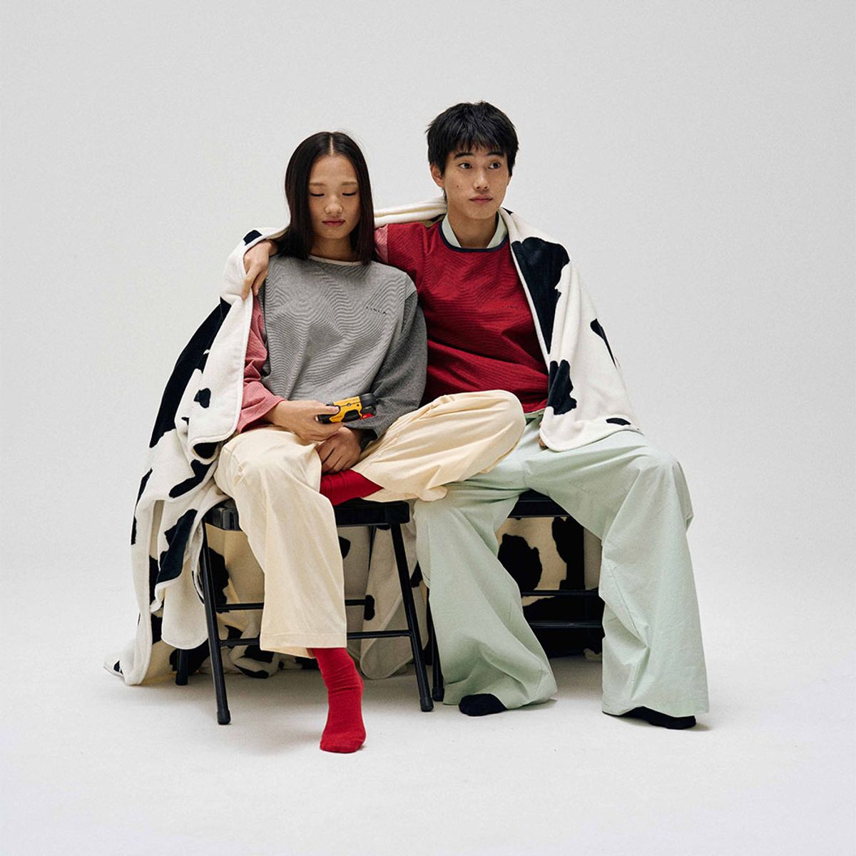 핀카(FINCA) 트윈 슬리브 티셔츠_레드블랙 스트라이프 2SIZES