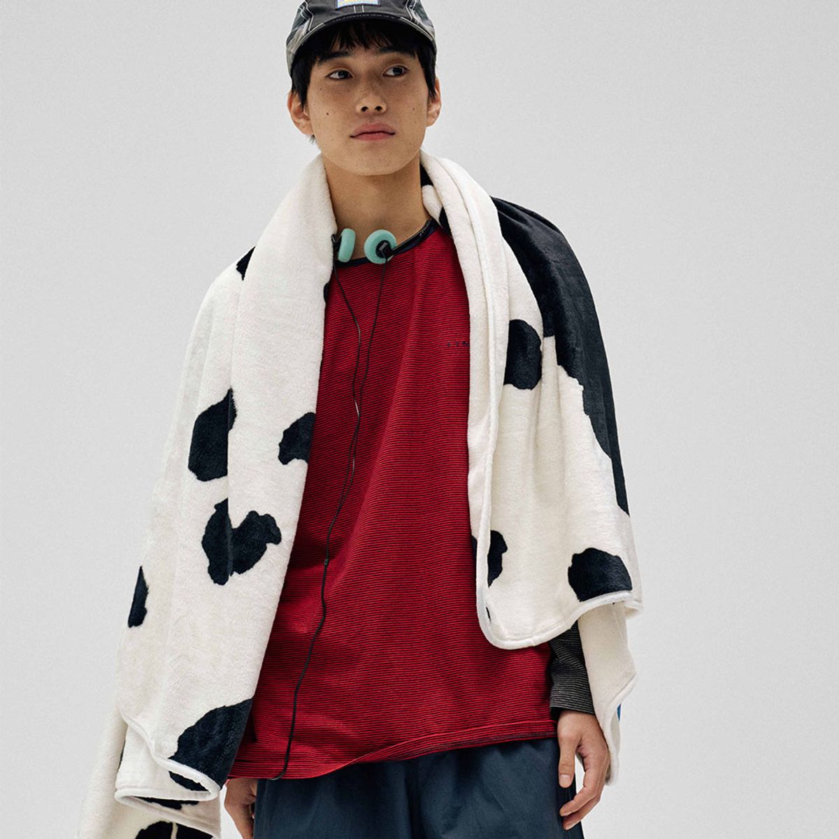 핀카(FINCA) 트윈 슬리브 티셔츠_레드블랙 스트라이프 2SIZES