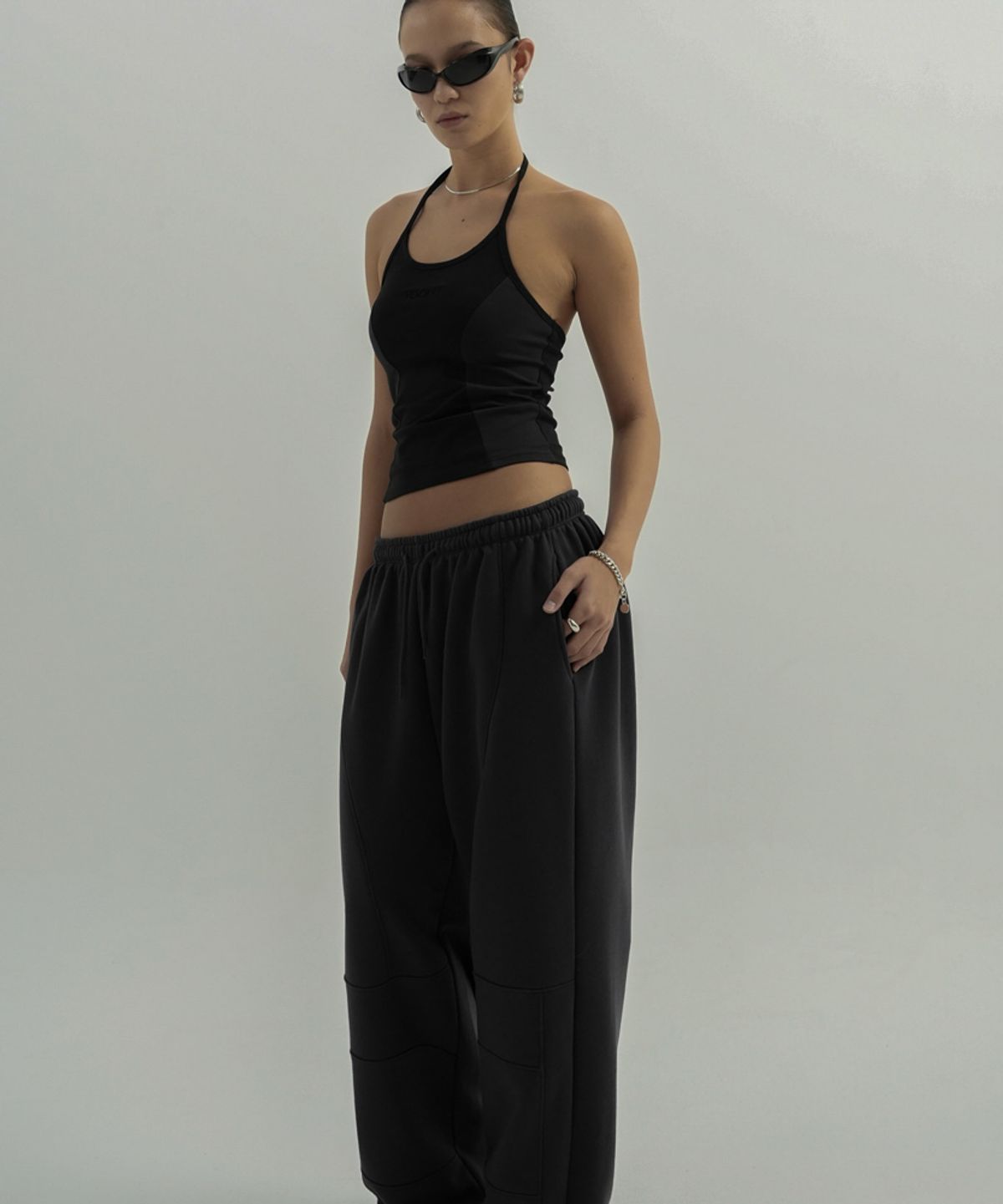 분트(VOONT) 2Way Sweat Pants (CHARCOAL)