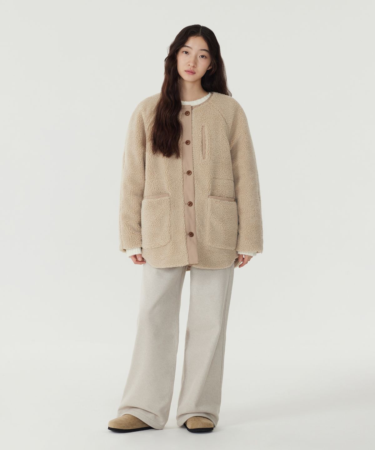 커버낫 우먼(COVERNAT WOMAN) 우먼 쉐르파 미드 자켓 Beige