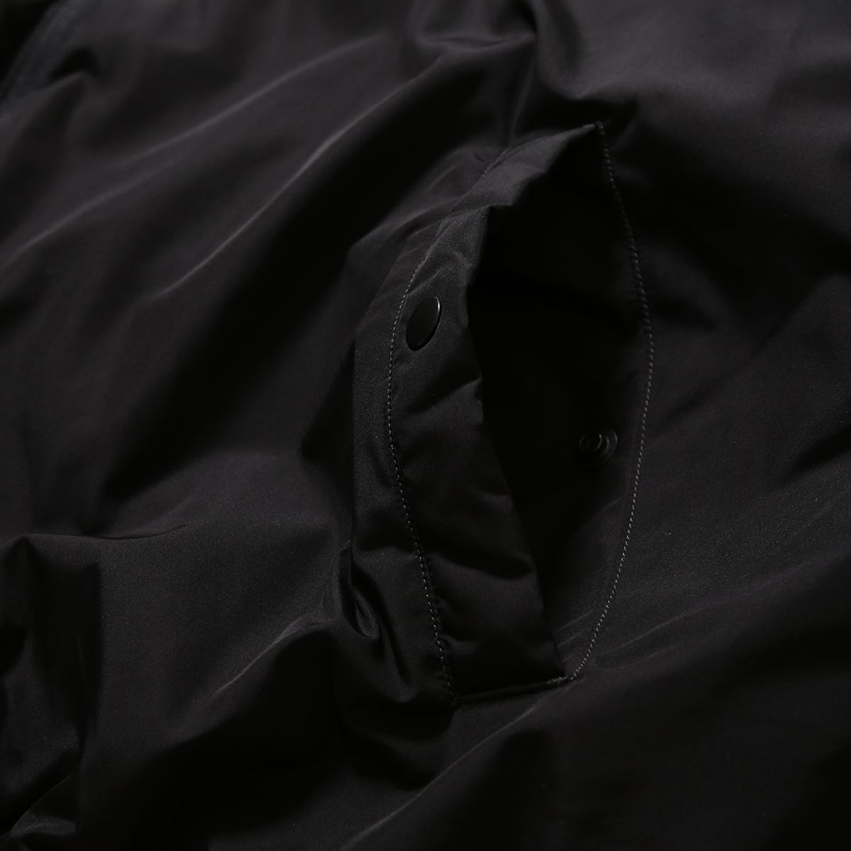 모이프(MOIF) [AW25] REVERSIBLE FLIGHT JACKET / BLACK/STONE