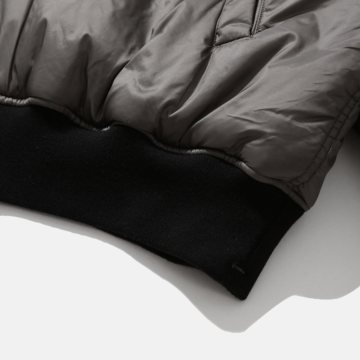 모이프(MOIF) [AW25] REVERSIBLE FLIGHT JACKET / BLACK/STONE