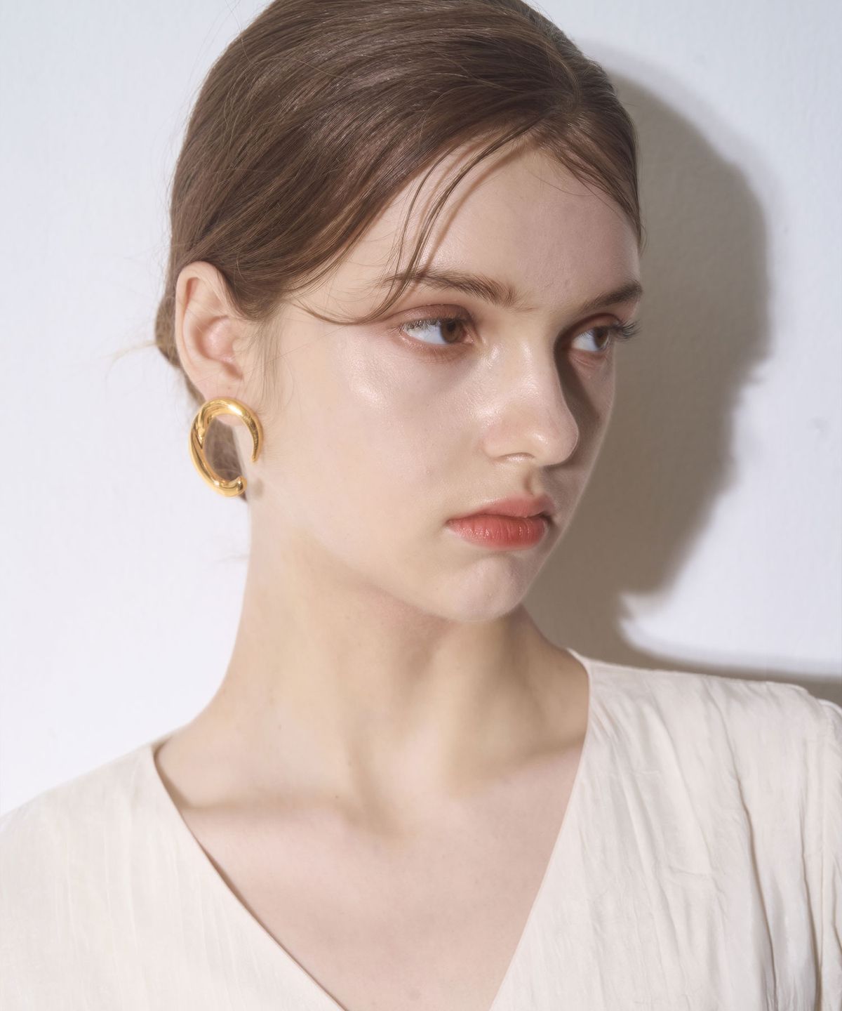 우디레(UDIRE) Stella_Earring_Gold(UFB0AE01GD)