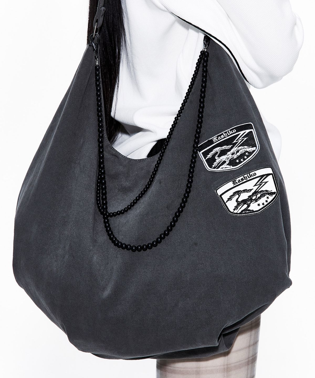 카시코(KASHIKO) Ball Chain Bag Charcoal