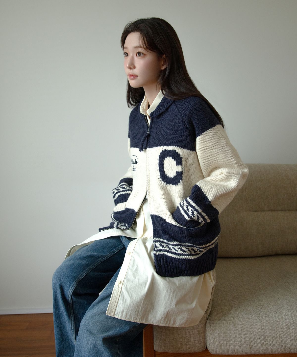 커버낫(COVERNAT) 코위찬 가디건 Navy