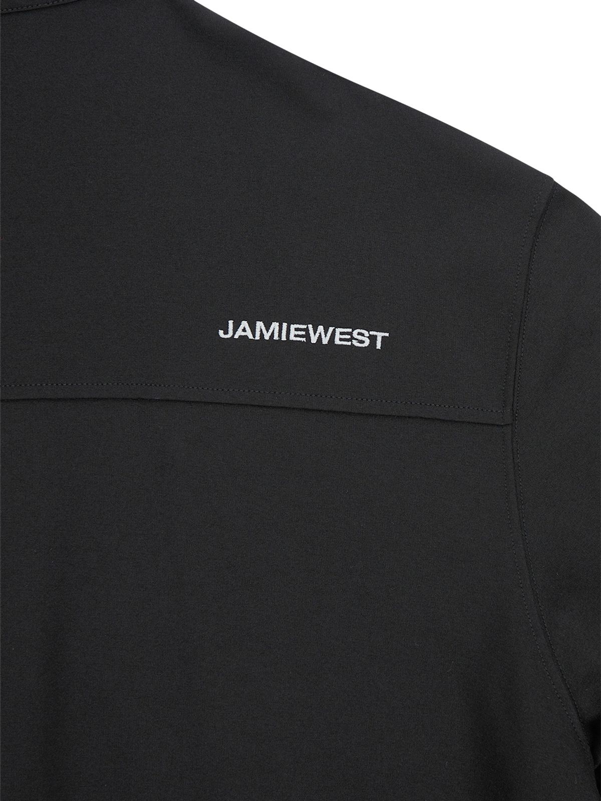 제이미웨스트(JAMIE WEST) 하이넥 하프집업 포켓 맨투맨 (블랙)