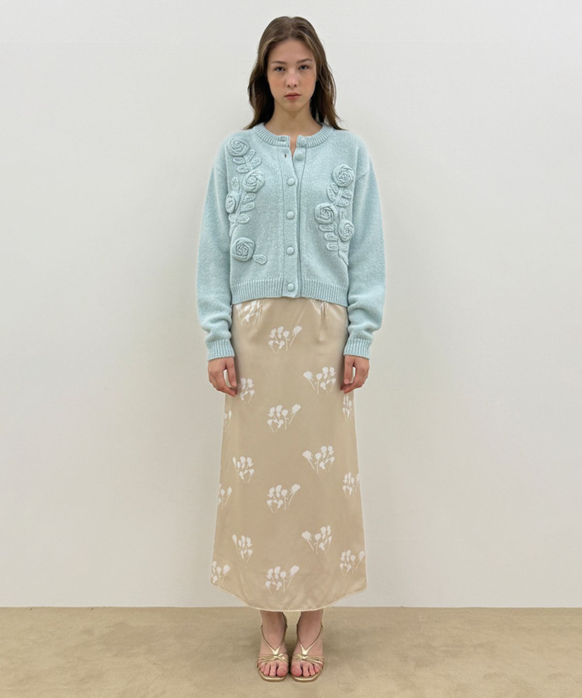 시눈(SINOON) [베이비돈크라이 베니 착용] Rose Artwork Hairy Cardigan (Mint)