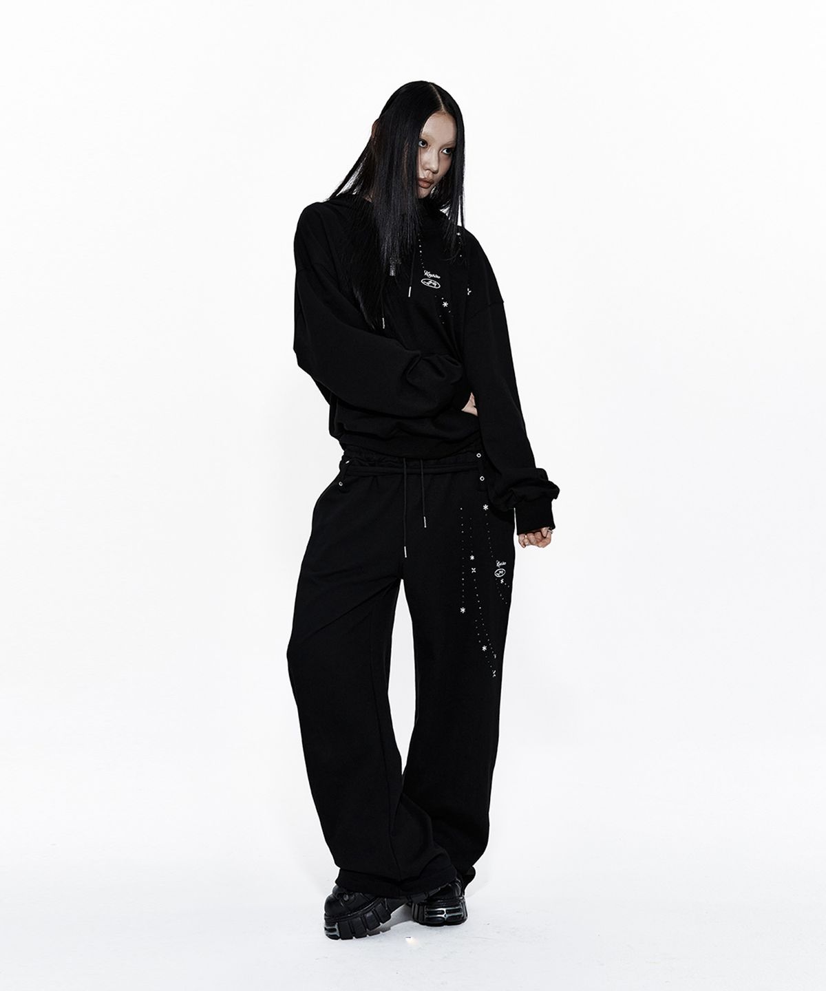 카시코(KASHIKO) Zenu Hoodie Black