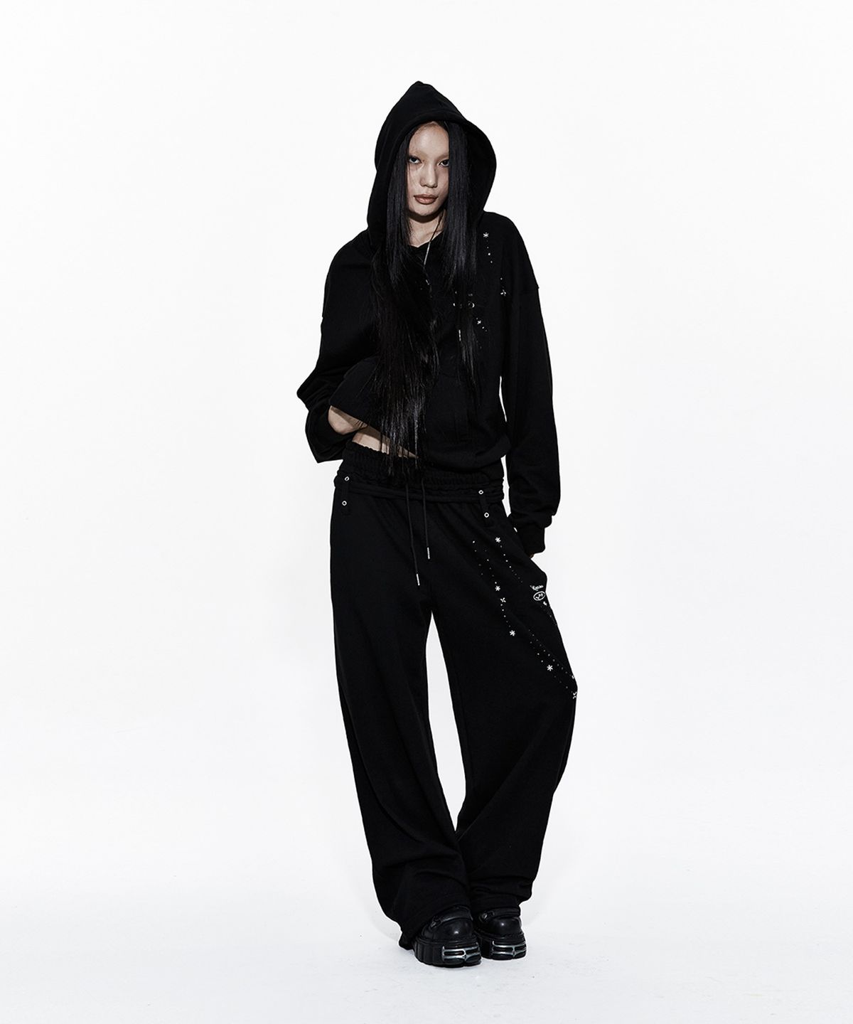 카시코(KASHIKO) Zenu Hoodie Black