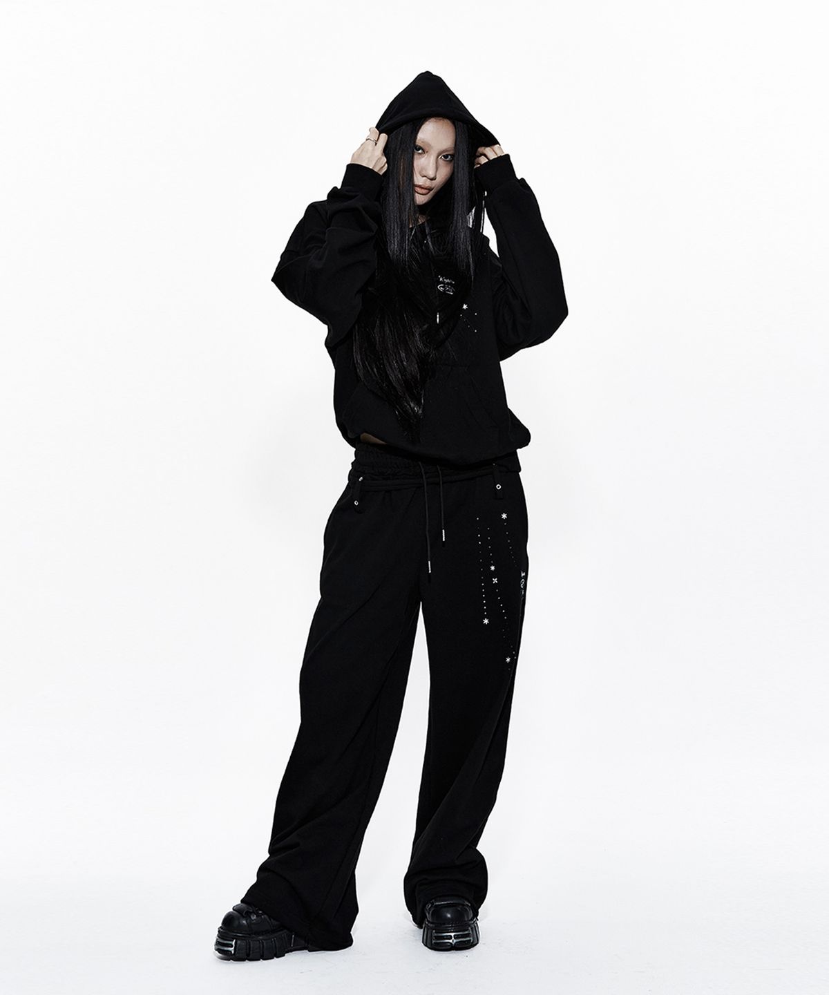 카시코(KASHIKO) Zenu Hoodie Black