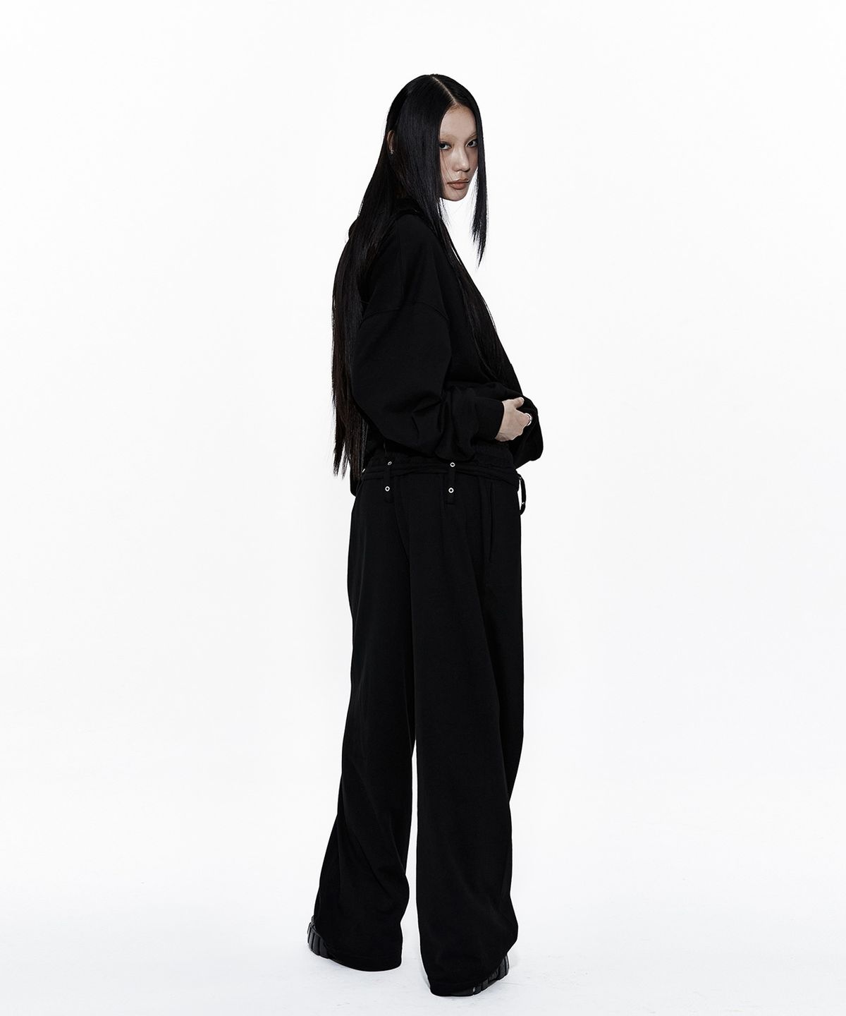 카시코(KASHIKO) Zenu Hoodie Black